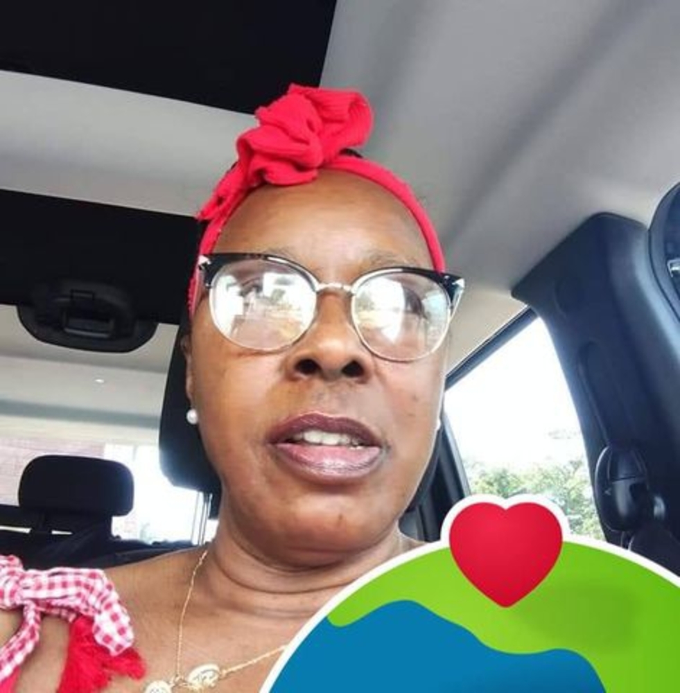 Meet your Posher, Roberta